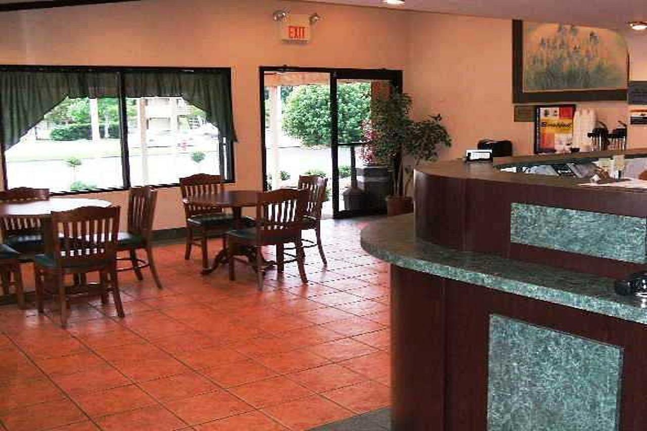 A Victory Inn - Roseville Exterior photo
